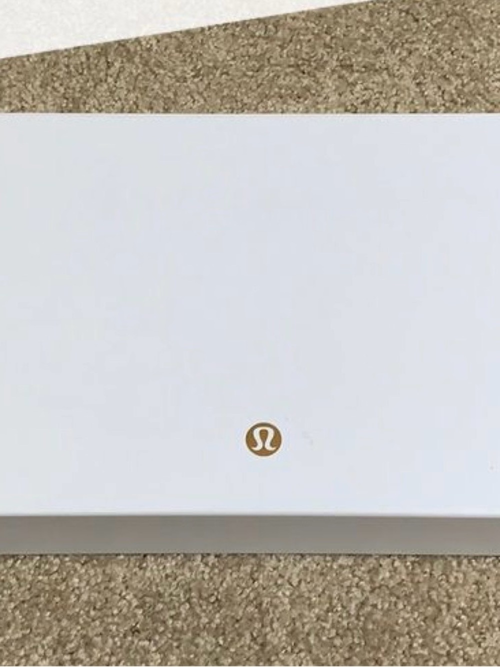 lululemon athletica White Box